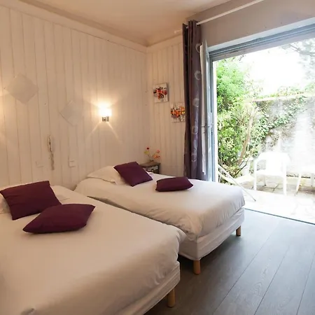 Le Pavillon Bleu Restaurant 2* Royan