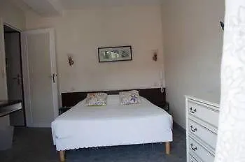 Le Pavillon Bleu 2* Royan