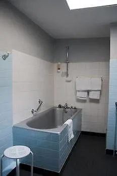 Le Pavillon Bleu Restaurant