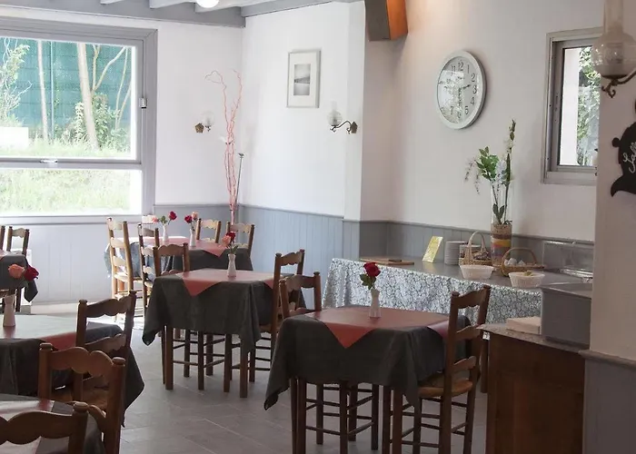 酒店 Le Pavillon Bleu Restaurant 2*